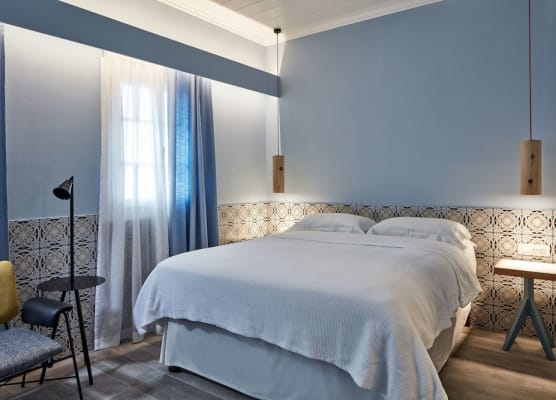 Angelina Boutique Escape 1