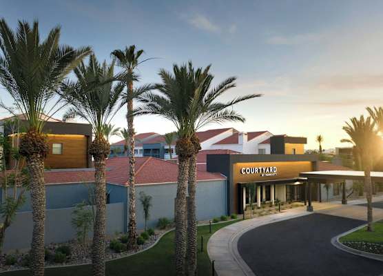 Courtyard by Marriott Phoenix Mesa 1