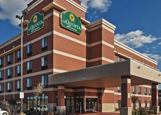 La Quinta by Wyndham Edmond 1