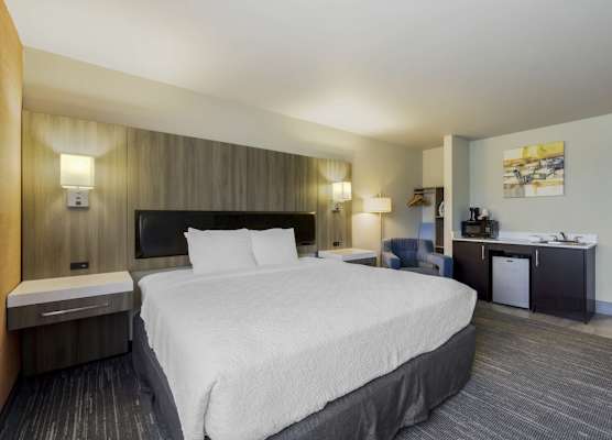 Best Western Plus Renton Inn 1