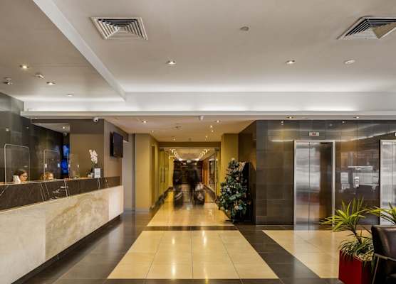 Atlantis Hotel Melbourne 1