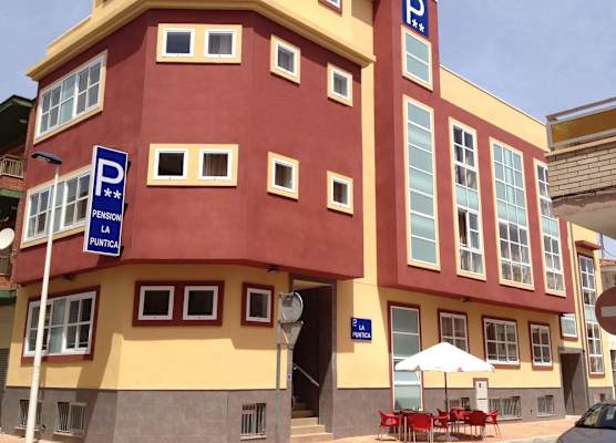 Pension La Puntica 1