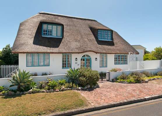 Cliff Cottage 1