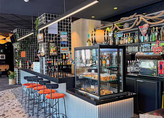 ibis Martigues Centre 1