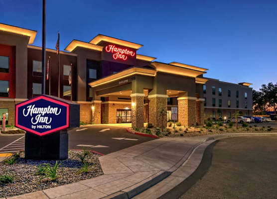 Hampton Inn Fresno Airport 1