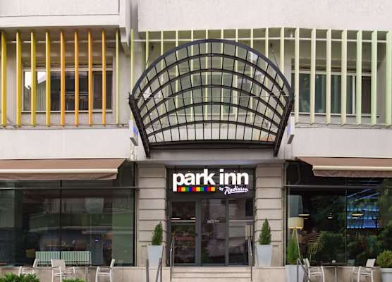 Park Inn by Radisson Bucharest Hotel & Residence 1