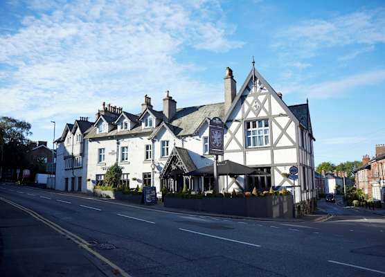 De Trafford Arms by Chef & Brewer Collection 1