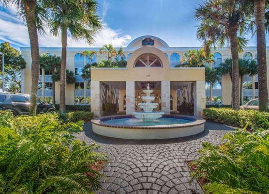 La Quinta I-95 Deerfield Beach - Next to The Home Depot & Behind The Wawa 1