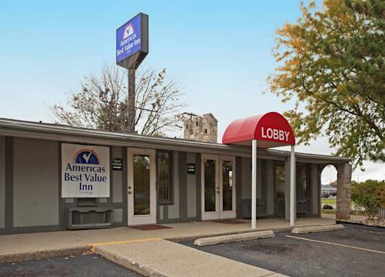 Americas Best Value Inn Lansing 1