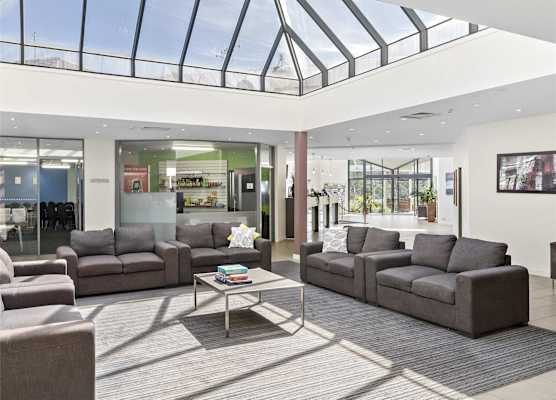 ibis Styles Canberra Eagle Hawk 1