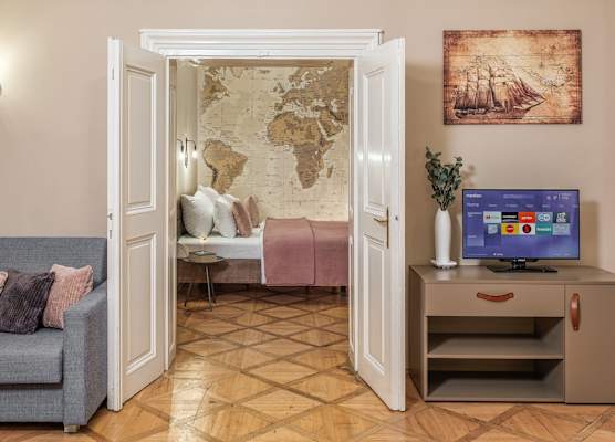 6 Continents Apartments by Adrez 1