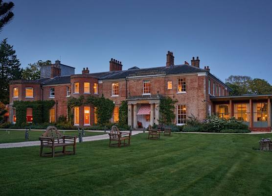 The Retreat, Elcot Park 1