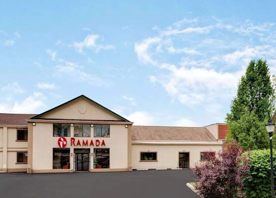 Ramada by Wyndham Flemington 1