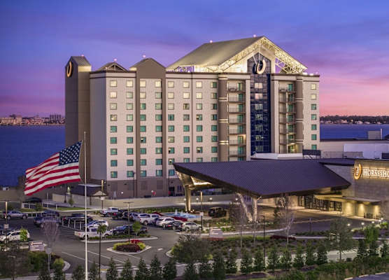 Horseshoe Lake Charles Hotel & Casino - A Caesars Rewards Destination 1