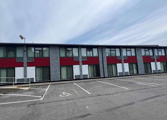 Ramada by Wyndham Kingston 1