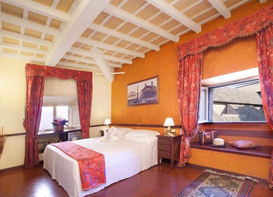 Pantheon Inn 1