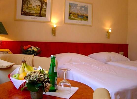 Bahnhof-Hotel Saarlouis 1