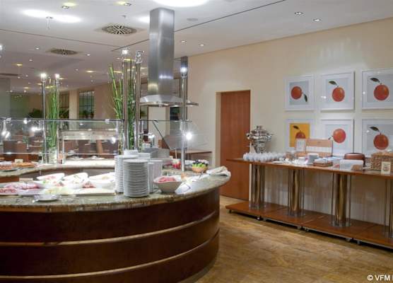 First Inn Hotel Zwickau 1