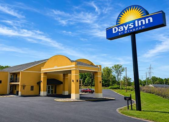 Days Inn by Wyndham Scottsboro AL 1
