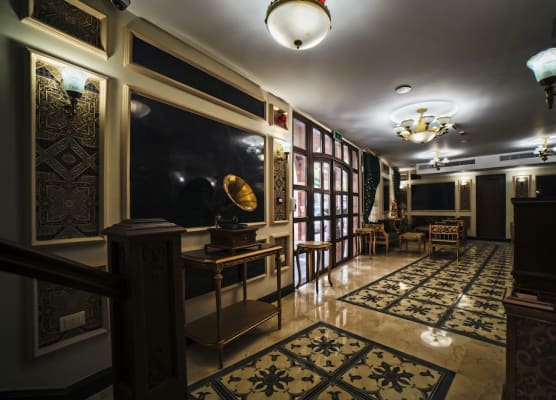 Khan Khediwe Hotel 1