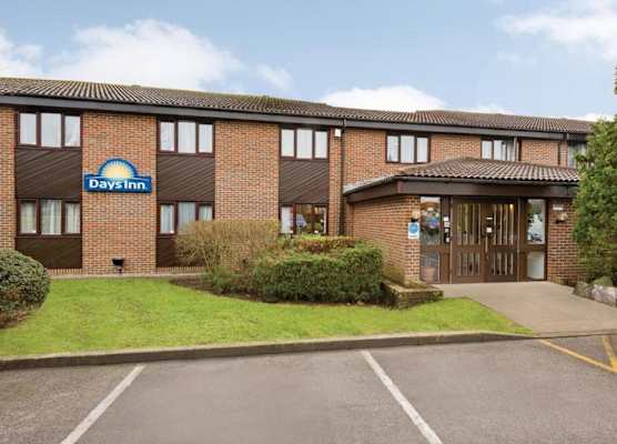 Days Inn by Wyndham Sedgemoor M5 1
