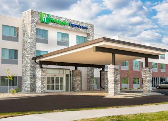Holiday Inn Express & Suites ROCK FALLS by IHG 1
