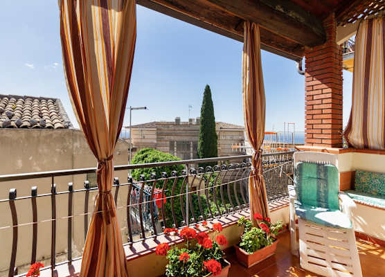GuestHost - Taormina Vintage Loft 1