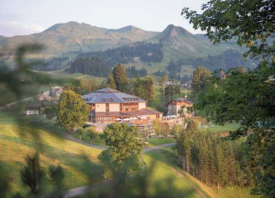 Wellness Hotel Stoos 1