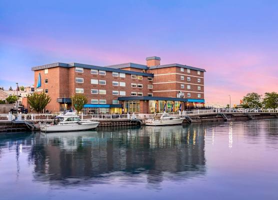 The Harborview on Lake Michigan, an Ascend Collection Hotel 1