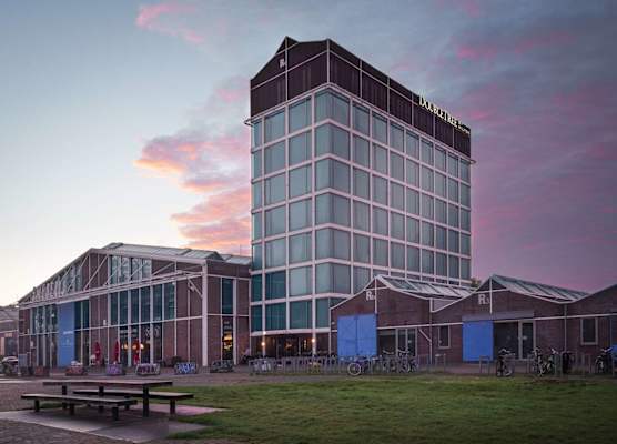 DoubleTree by Hilton Amsterdam - NDSM Wharf 1
