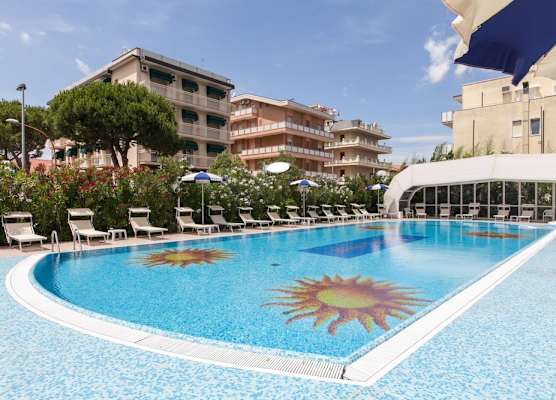 Universal Hotel 1