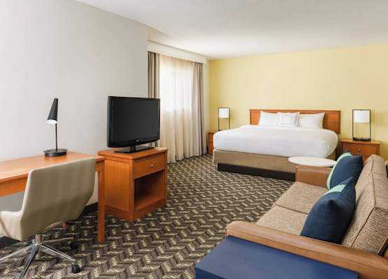 Residence Inn by Marriott Hartford Windsor 1