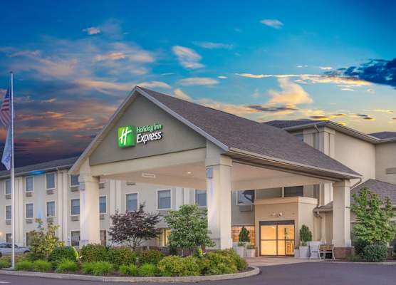 Holiday Inn Express BLOOMSBURG by IHG 1