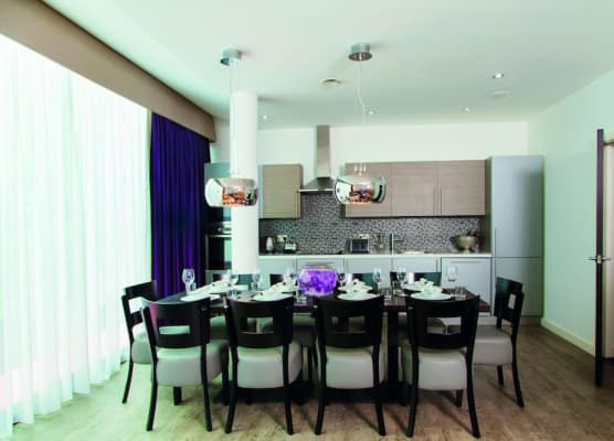 EPIC Seel Street Apartments - Liverpool City Centre 1