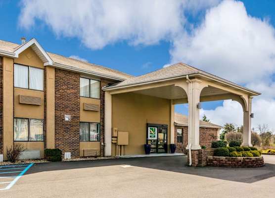 Quality Inn I-74 Batesville 1