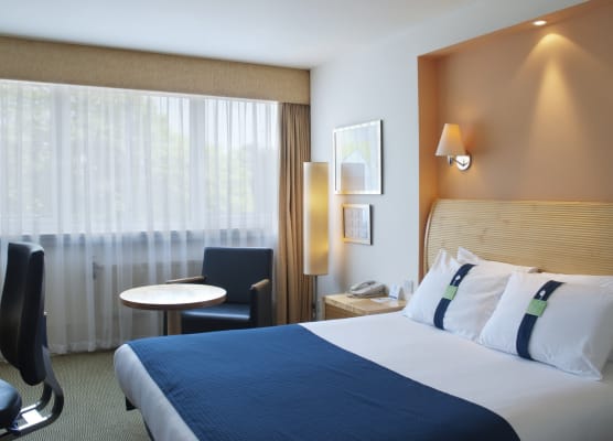 Holiday Inn LONDON - GATWICK AIRPORT by IHG 1