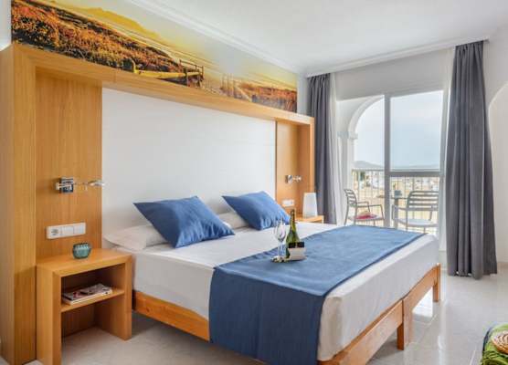 Hotel Apartamentos Vibra San Marino 1