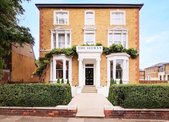 The Selwyn Hotel 1