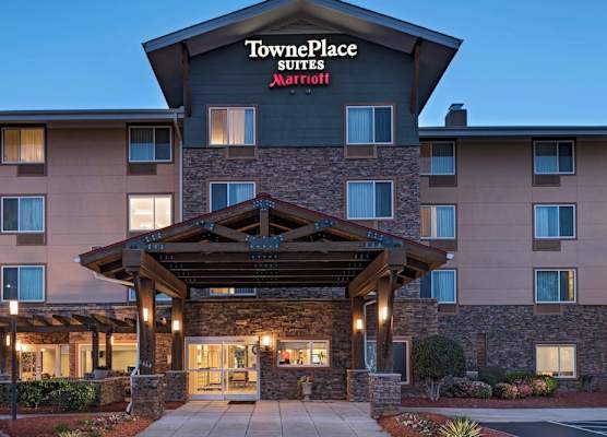 TownePlace Suites Fayetteville Cross Creek 1
