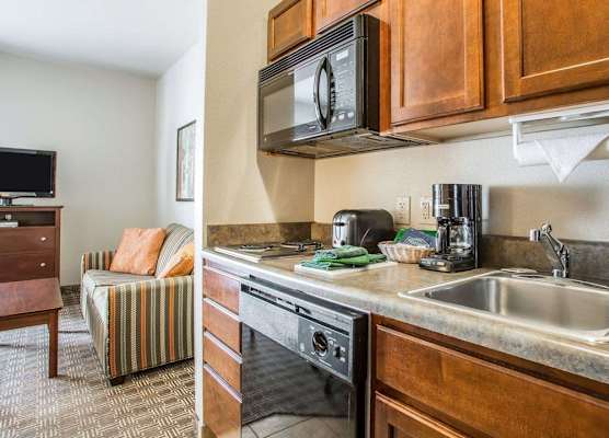 MainStay Suites St Robert - Fort Leonard Wood 1