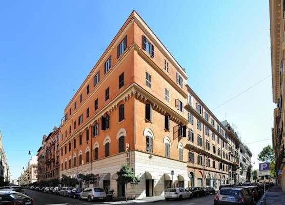 LH Hotel Lloyd Roma 1