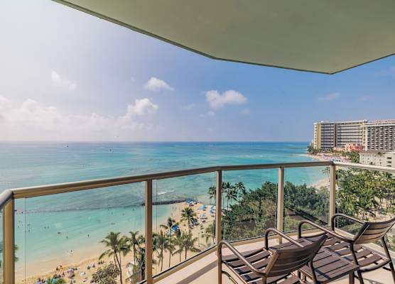 Waikiki Circle Hotel by Castle 1