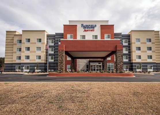 Fairfield Inn & Suites by Marriott Meridian 1