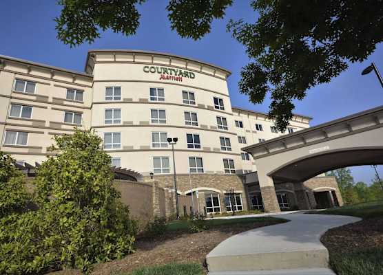 Courtyard by Marriott Asheville Airport 1
