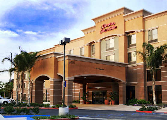 Hampton Inn & Suites Seal Beach 1