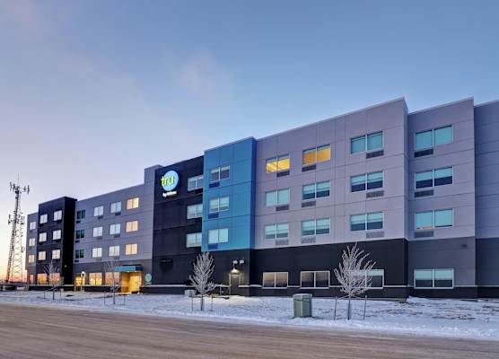 Tru By Hilton Edmonton Windermere 1