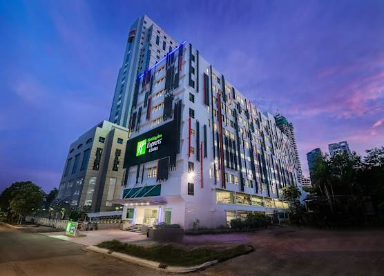 Holiday Inn Express & Suites JOHOR BAHRU by IHG 1