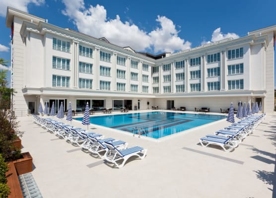 Mercia Hotels & Resorts 1