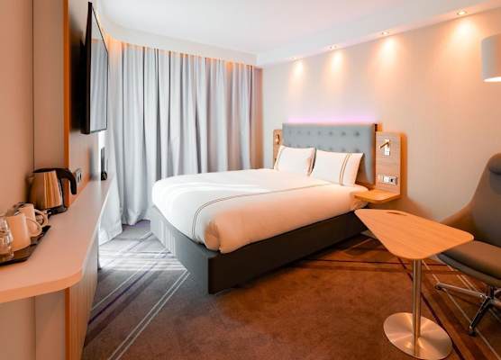 Premier Inn Mannheim City Centre 1