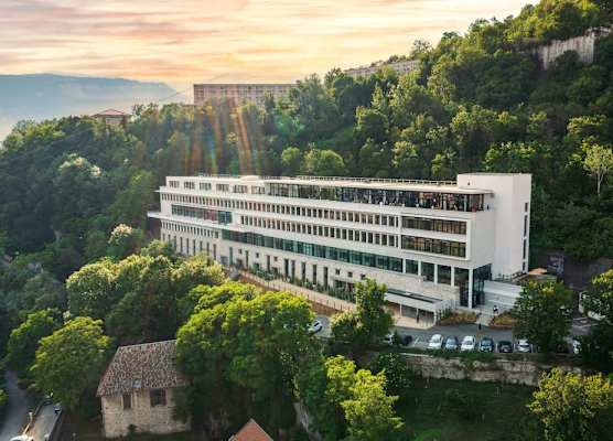 The Babel Community Hôtel - Grenoble Bastille 1